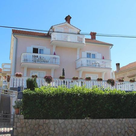 Apartments Ravlic Malinska Luaran gambar