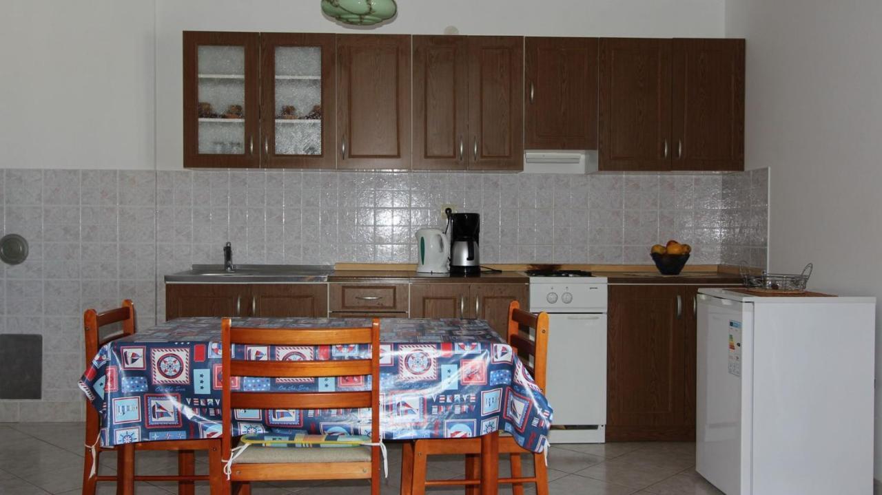 Apartments Ravlic Malinska Luaran gambar