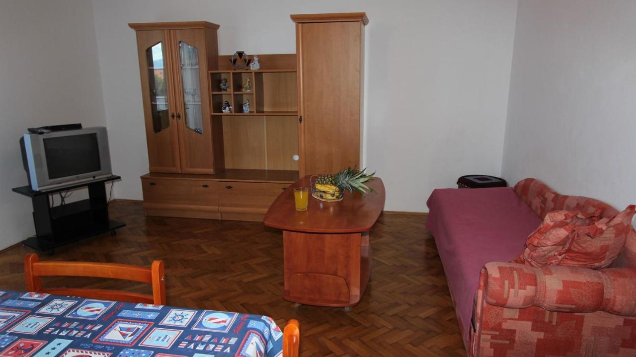 Apartments Ravlic Malinska Luaran gambar