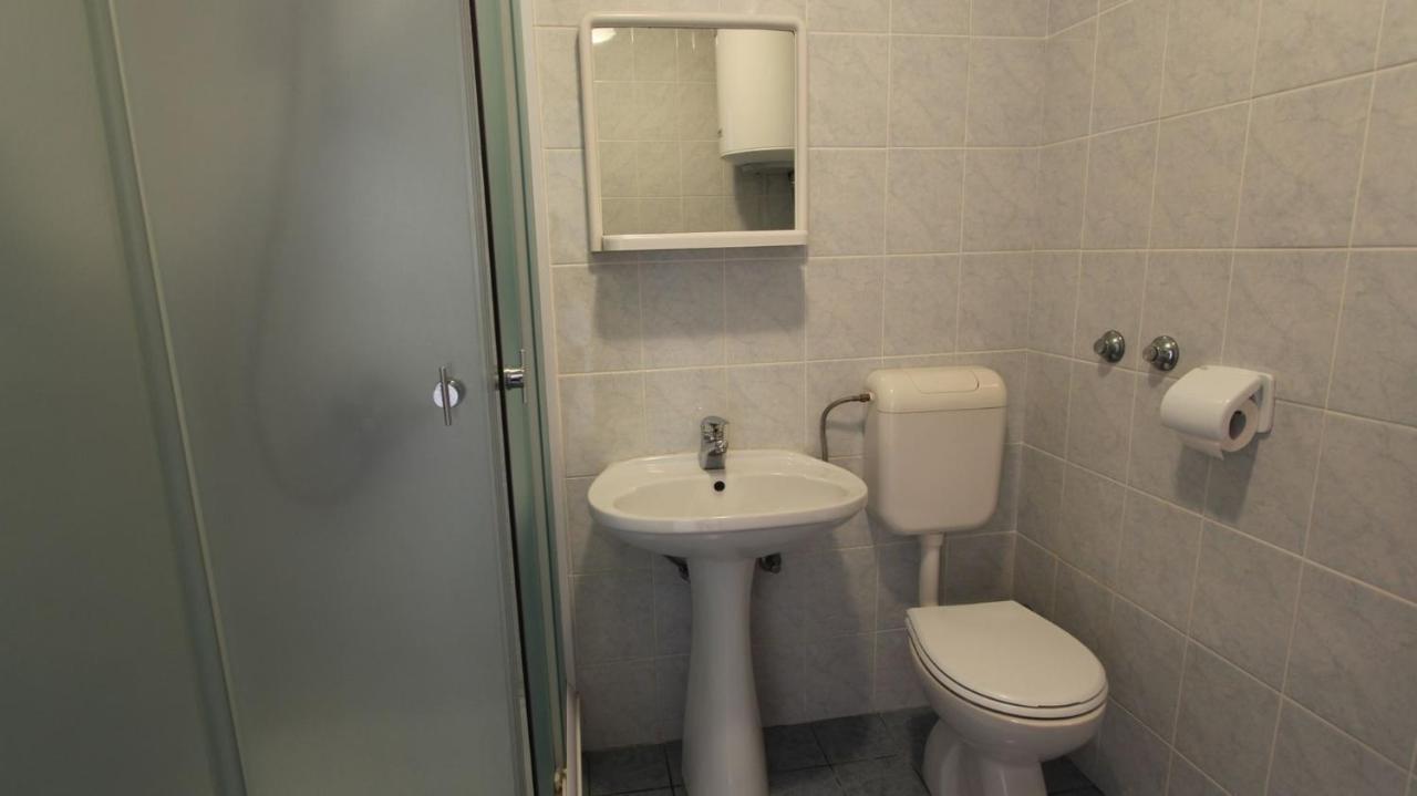 Apartments Ravlic Malinska Luaran gambar