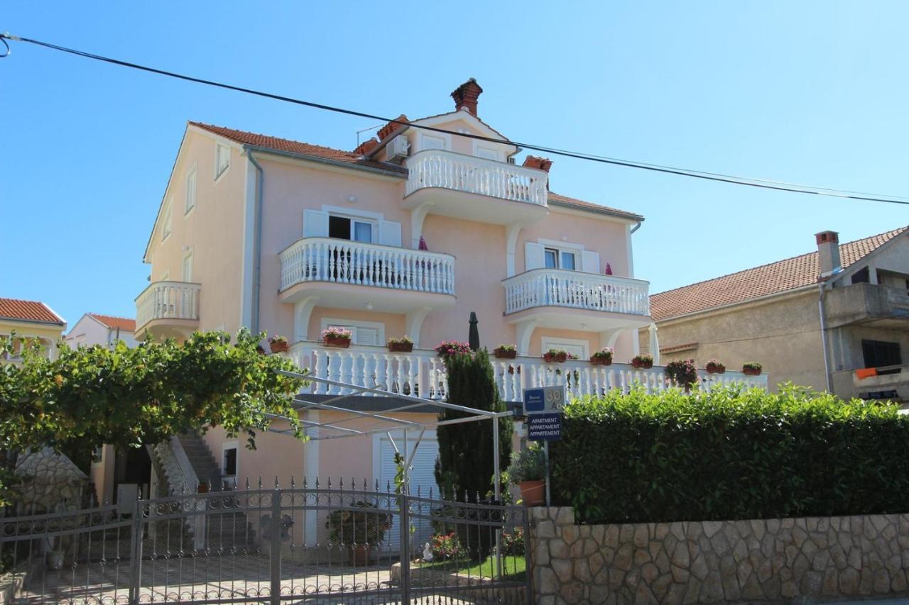 Apartments Ravlic Malinska Luaran gambar
