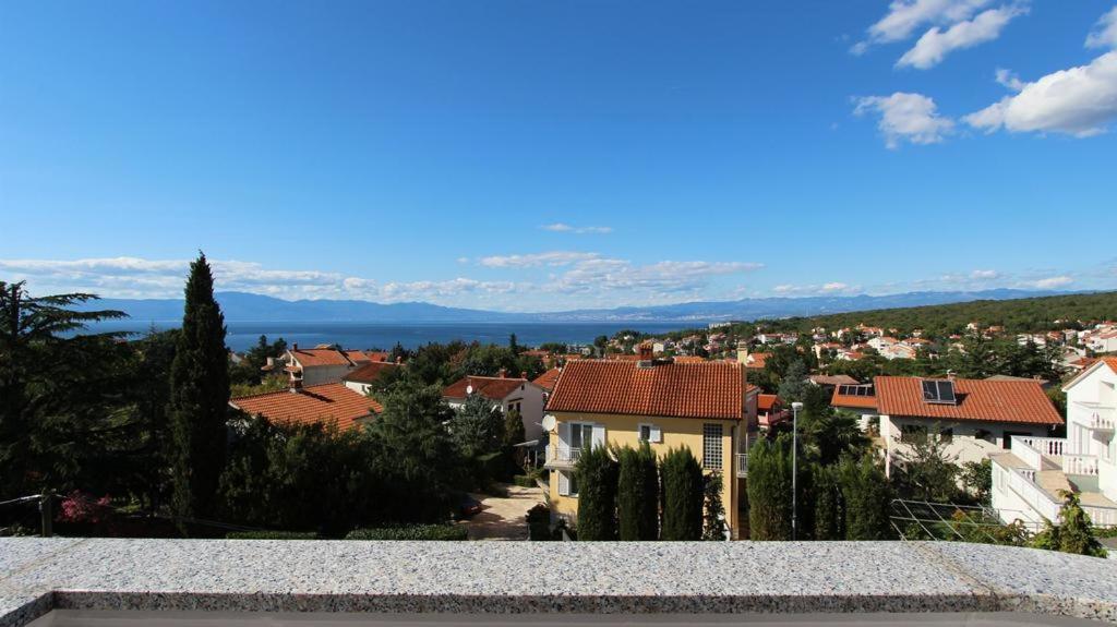 Apartments Ravlic Malinska Luaran gambar